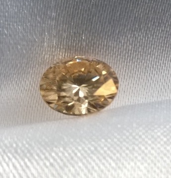 LUX Moissanit 1.4 Ct , do pierścionka , 7 mm    