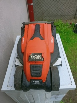 OBUDOWA KOSIARKI BLACK DECKER 1200