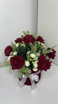 Flower box, kompozycja kwiatowa, czerwone róże