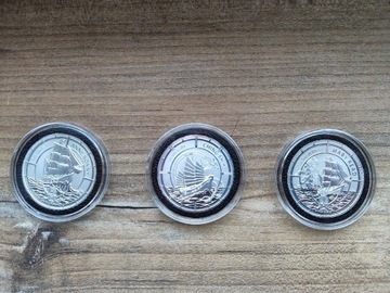 Monety srebrne z serii Pirate Queens.