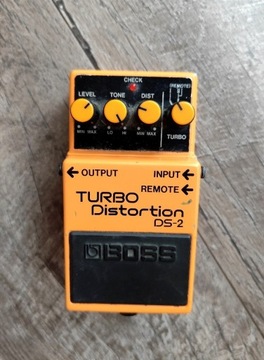 Efekt gitarowy Turbo Distortion