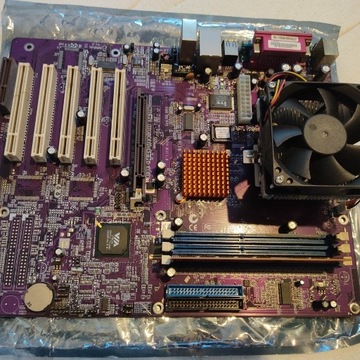 ECS L7VTA płyta główna procesor i pamięć