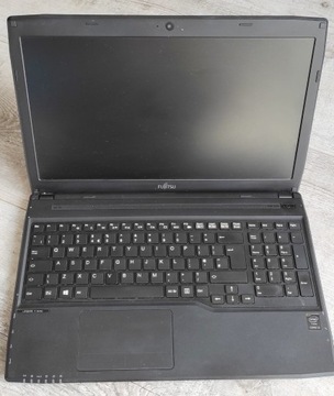Laptop Fujitsu A514 na części 