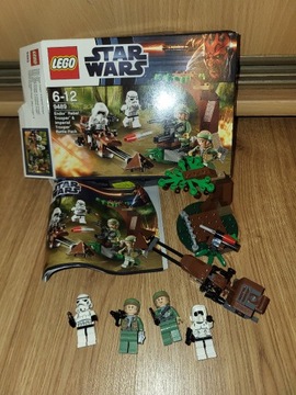 LEGO STAR WARS 9489 Endor Rebel Trooper & Imperial