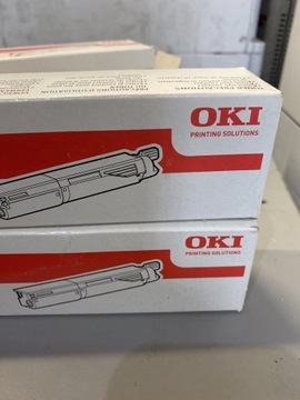 Toner OKI C3300/C3400 nowy oryginał żółty