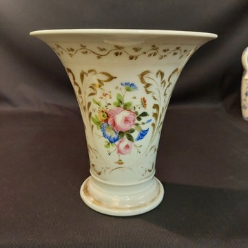Pieknie zdobiony antyczny wazon,  XIX wiek