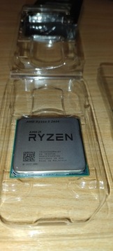 Procesor AMD Ryzen 5 2600X 6 x 3,6 GHz