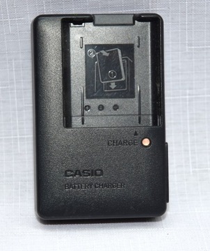 Ładowarka Casio BC-110L do baterii Casio NP-110