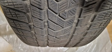 Opony Pirelli Scorpion Winter 295/45 R20 komplet