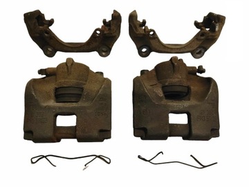 Zaciski hamulcowe przednie  Saab 9-3 1.9 TTiD KPL