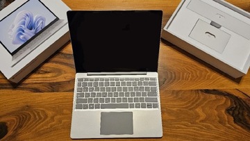 NOWY Microsoft Laptop Go 3; 12,4" i5; 8GB; SSD 256