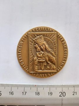 Medal Katyń o groby dla kości