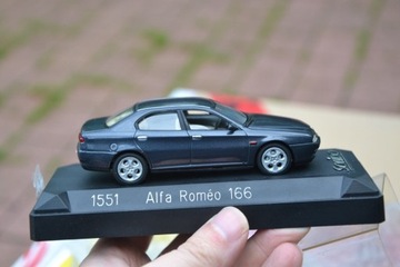 Alfa Romeo 166 Solido 1/43 dark blue