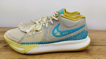 NIKE KYRIE FLYTRAP VI r. 42,5