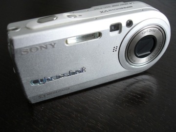 Aparat Sony DSC P-100