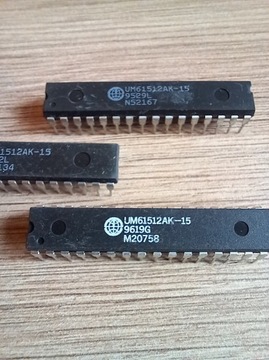 Pamięć UM61512AK-15, CMOS RAM, 64K x 8
