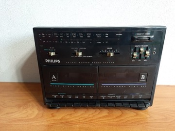 Kultowy radiomagnetofon Philips AW7792