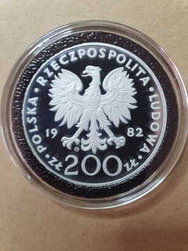 200 zł - JAN PAWEŁ II - 1982 - stan menniczy