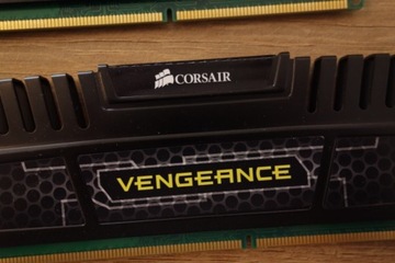 Corsair DDR3 2x4GB 1600MHz