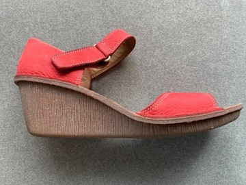 Sandały Clarks Artisan 41, 26,5 cm szczupłe