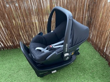 MAXI-COSI PEBBLE PRO + BAZA FAMILYFIX3 ISOFIX