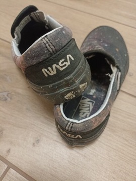 Trampki Vans slip-on NASA Galaktyka 27,5