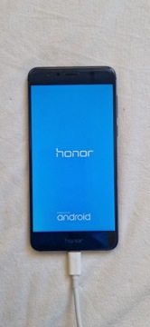 Używany Honor 8 ze wymienioną baterią