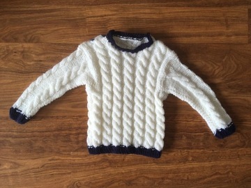 Sweterek hand-made 3-6 miesiąca