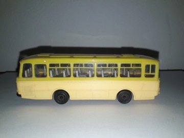 Autobus Sanok 09 z PRL, 1/72 