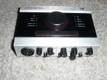 Native Instruments Audio Kontrol 1