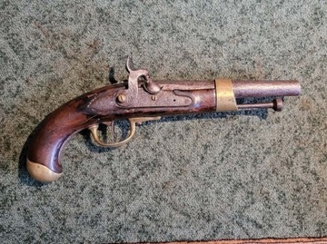 Francuski pistolet wojskowy AN XIII T