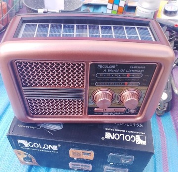 Radio na solar UKF  