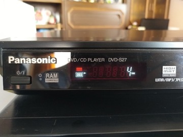 Panasonic DVD/CD Player S27