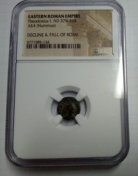 RZYM- Theodosius I AD 379-395  NGC