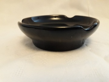 Popielniczka ceramiczna czarna Ø 10cm