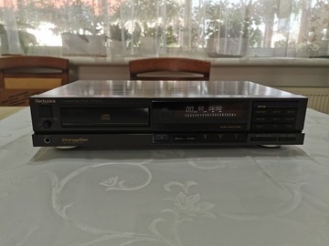 TECHNICS CD PLAYER SL-P 212A