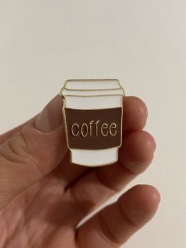 Broszka przypinka kubek kawa coffee