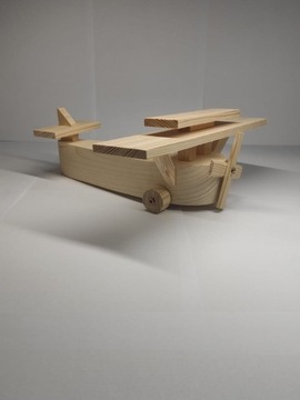 Drewniany samolot zabawka