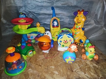 Zabawki dla małego dziecka Fisher Price