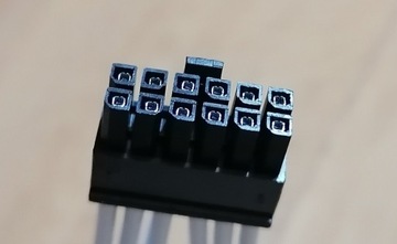 Kabel GPU przejściówka 2x 8pin na mini 12pin