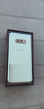 Samsung Galaxy S10e