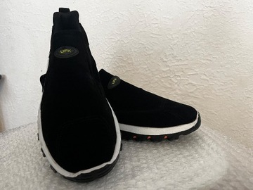 Buty sportowe męskie