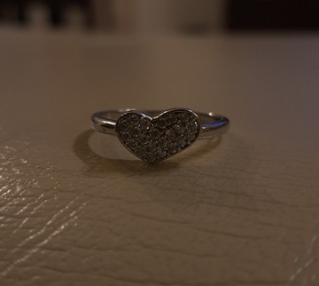 pierścionek srebro 925 serce serduszko cyrkonie