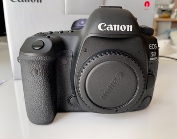 Canon 5d mark iv