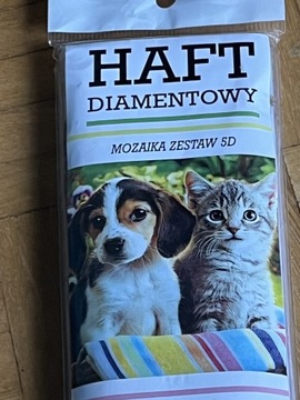 Haft diamentowy pies z kotem