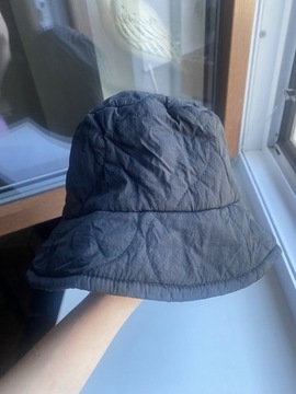 Zimowy kapelusz Zara r.M
