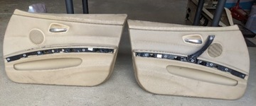 Podświetlane beżowe skórzane boczki drzwi BMW E90