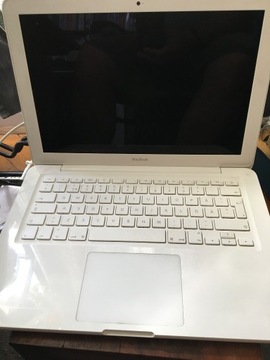 Apple MacBook White A1342 2010