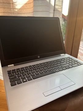 Laptop HP 250 G6 