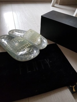 Klapki Puma Jelly Slide x Fenty Rihanna rozmiar 37